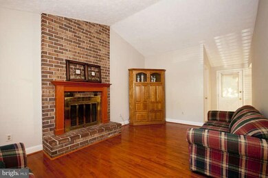 8623 Lawrence Hill Rd, Perry Hall, MD 21128 - photo 5