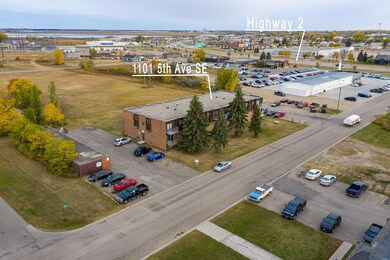 1101 5th Ave SE, Devils Lake, ND 58301 - photo 5