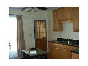 13 Hemlock St, Portland, ME 04102 - photo 2