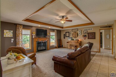 6044 SW 41st St, Topeka, KS 66610 - photo 6