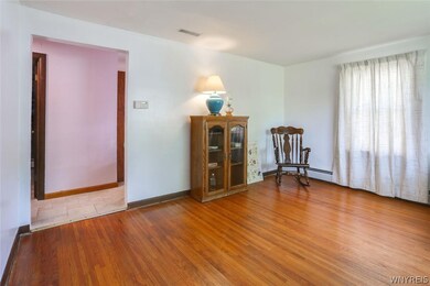 368 Summit Blvd, North Tonawanda, NY 14120 - photo 4