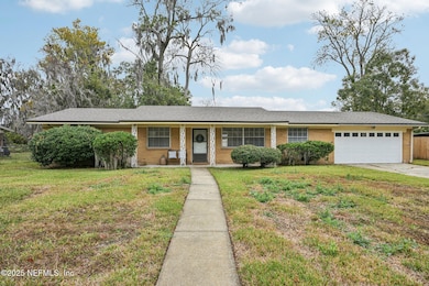 1217 Arbor Cir N, Orange Park, FL 32073 - photo 4