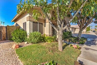 1302 E Hearne Way-4
