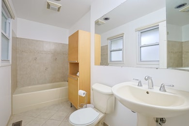 225 Placid Way, Elk Grove Village, IL 60007 - photo 7