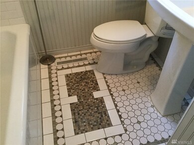 1114 Dibb St, Bremerton, WA 98310 - photo 2