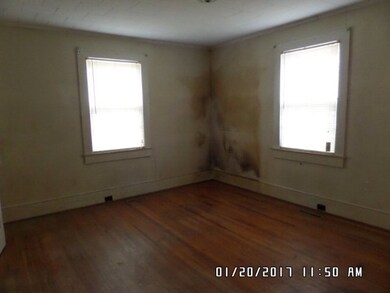 1502 E Lee St, Camden, SC 29020 - photo 5