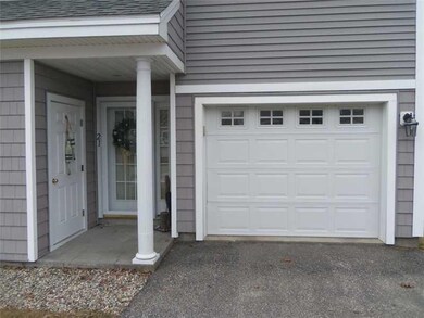42 Walnut St unit 21, Old Orchard Beach, ME 04064 - photo 2
