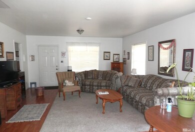705 F St, Sparks, NV 89431 - photo 3