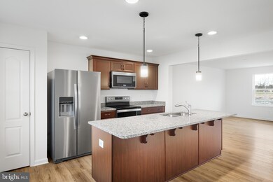 35 Andover Ct, Bunker Hill, WV 25413 - photo 5