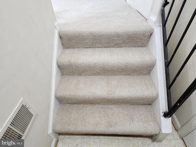 1960 Winslow Ct, Woodbridge, VA 22191 - photo 5