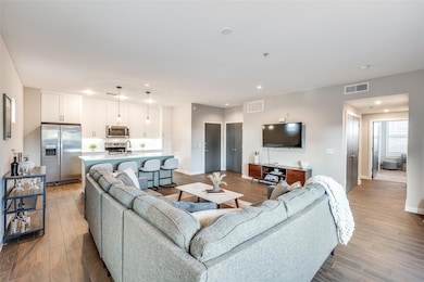 Shelby Residences unit 201, Dallas, TX 75206 - photo 6