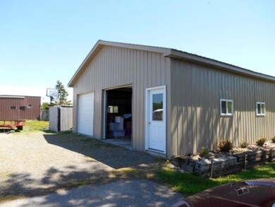 Garage (1)