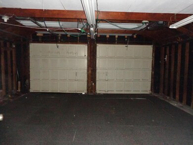 2-Car Garage