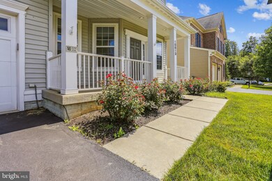 10813 Monocacy Way, Manassas, VA 20112 - photo 2