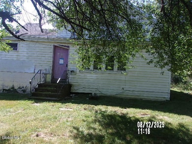 554 Gates Hill Rd W, Middleburgh, NY 12122 - photo 3