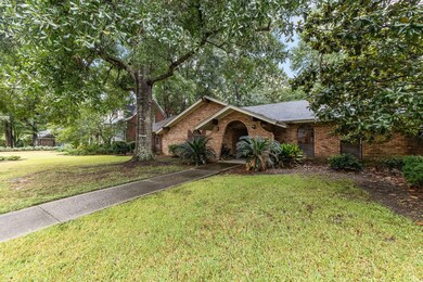 301 Lynnwood Cir, Hattiesburg, MS 39402 - photo 4