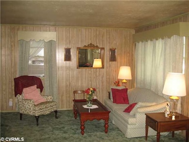 Living Room - View from opposit end