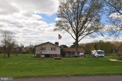 250 Juliustown Rd, Columbus, NJ 08022 - photo 3