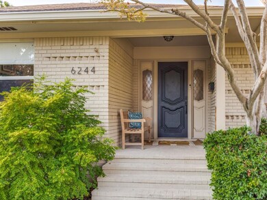6244 Chesley Ln, Dallas, TX 75214 - photo 4