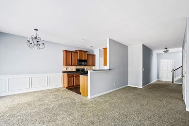 2872 Cross Creek Ct, Cumming, GA 30040 - photo 2