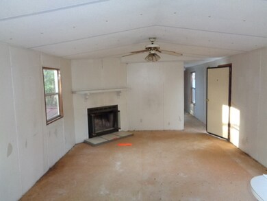 64 Rutland Rd, Crawfordville, FL 32327 - photo 4