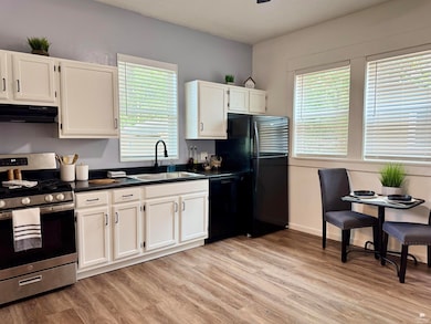 1116 Colorado St, Manhattan, KS 66502 - photo 7