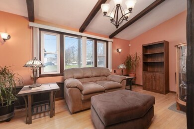 45 Thatcher St, Brockton, MA 02302 - photo 4