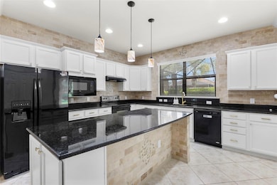 19023 Mangieri St, Venice, FL 34293 - photo 3