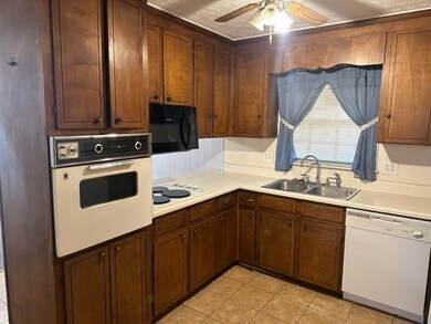 1605 Ivy Dr, Dothan, AL 36301 - photo 7