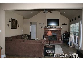 1085 Pheasant Cir, Copperas Cove, TX 76522 - photo 3