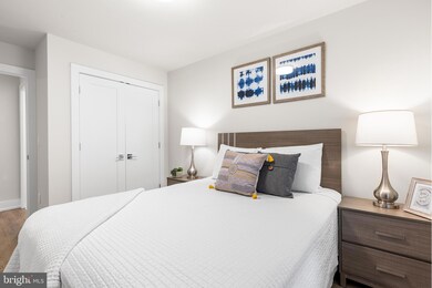 214 Vine St unit 602, Philadelphia, PA 19106 - photo 7