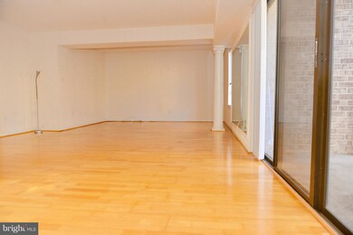 11604 Stoneview Square unit 64/11C, Reston, VA 20191 - photo 2