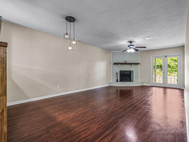 2600 Panther Creek Rd unit A, Tallahassee, FL 32308 - photo 5