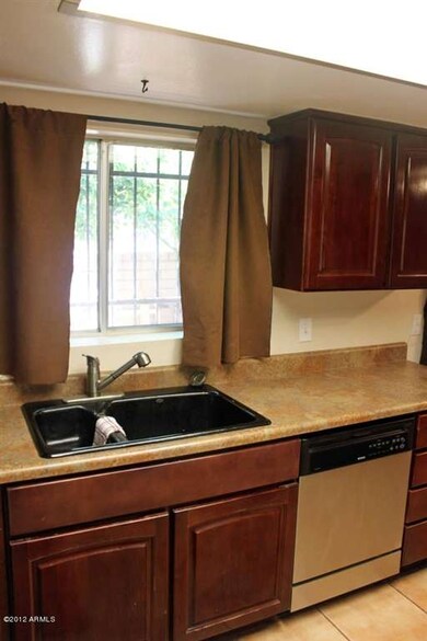 5 Kitchen