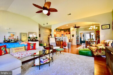 222 Lynn Dr, Stephens City, VA 22655 - photo 3