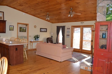 960 Robbins Rd, Franklin, NC 28734 - photo 7