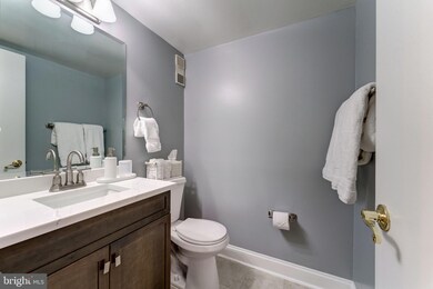 Skyline House unit 107W, Baileys Crossroads, VA 22041 - photo 6