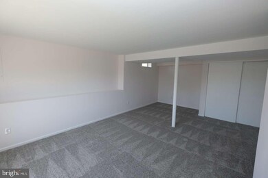 17 Alans Ln, Boyertown, PA 19512 - photo 6