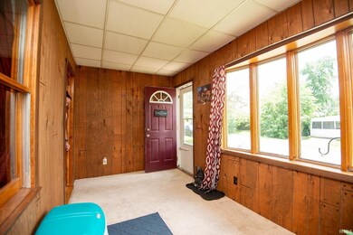 224 W 9th St, Bicknell, IN 47512 - photo 3