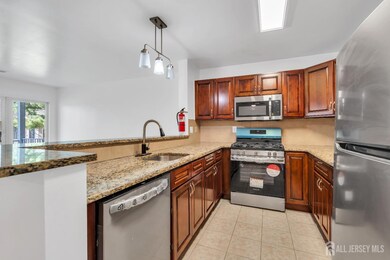 812 Edpas Rd, New Brunswick, NJ 08901 - photo 2