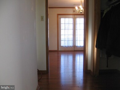 1220 Bloomery Pike, Cross Junction, VA 22625 - photo 6