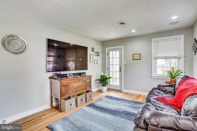 202 E Hamilton Ave, Silver Spring, MD 20901 - photo 6