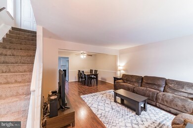 2 Cross Laurel Ct, Germantown, MD 20876 - photo 4