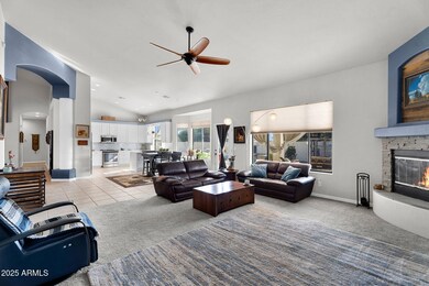 907 E Carlise Rd, Phoenix, AZ 85086 - photo 6