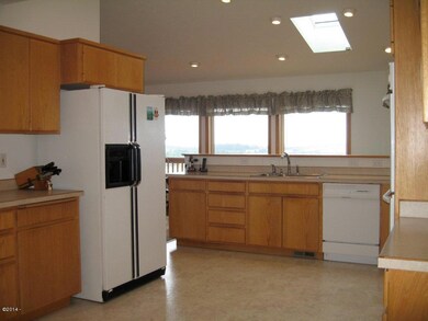 Very large kitchen