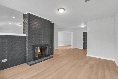 1811 Westridge St, Denton, TX 76205 - photo 4