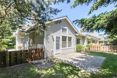 6130 Nathan Way SE unit C, Auburn, WA 98092 - photo 2