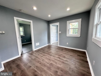 89 Willis St, Penns Grove, NJ 08069 - photo 6