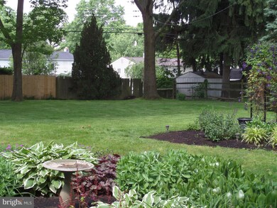 832 Monticello Place, Lansdale, PA 19446 - photo 3