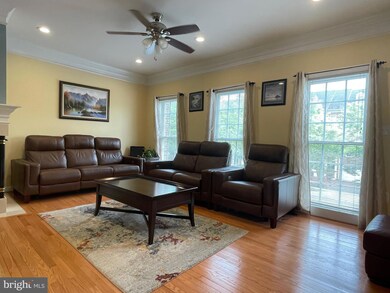 916 Highland Ridge Ave, Gaithersburg, MD 20878 - photo 3